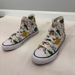 Converse Chuck Taylor All Star Junior Explorer Hi Top - Size Junior 4 (W 5.5/6)